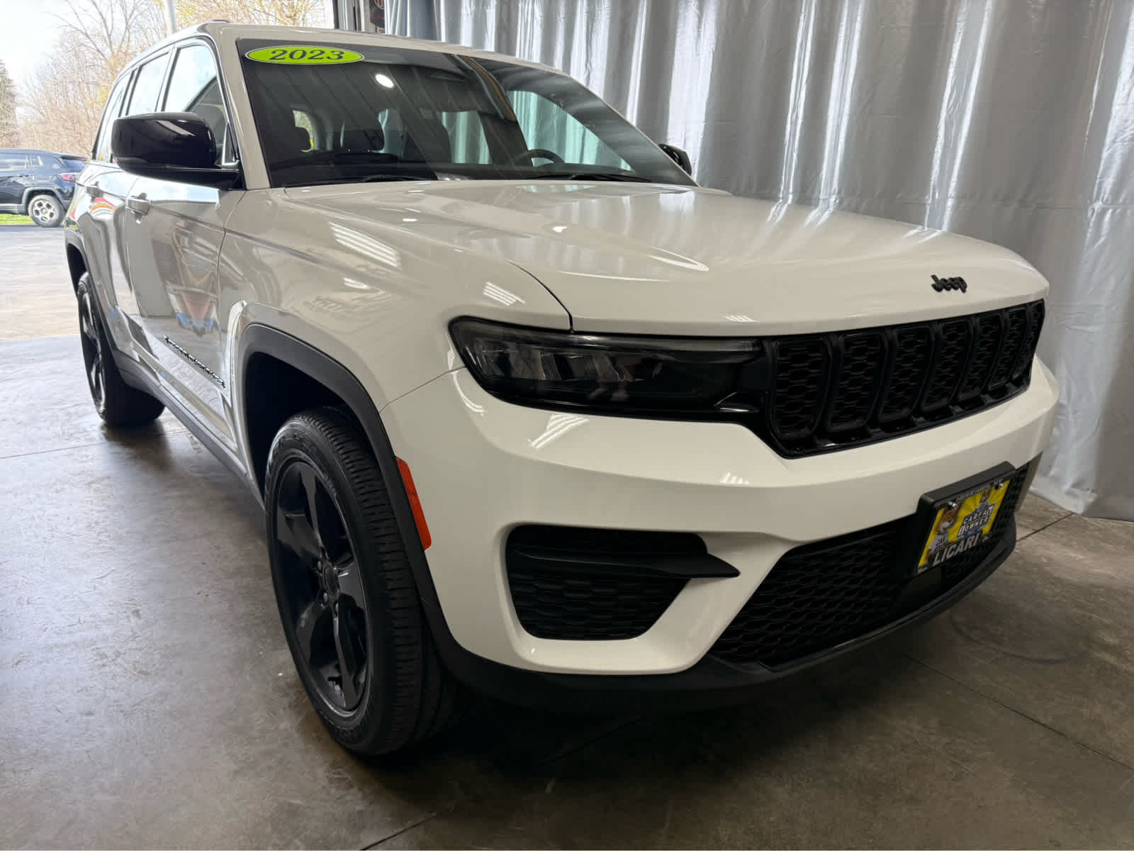 2023 Jeep Grand Cherokee Altitude