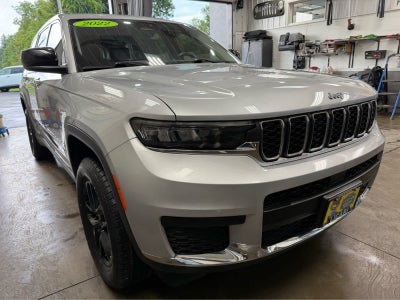 2022 Jeep Grand Cherokee L Laredo