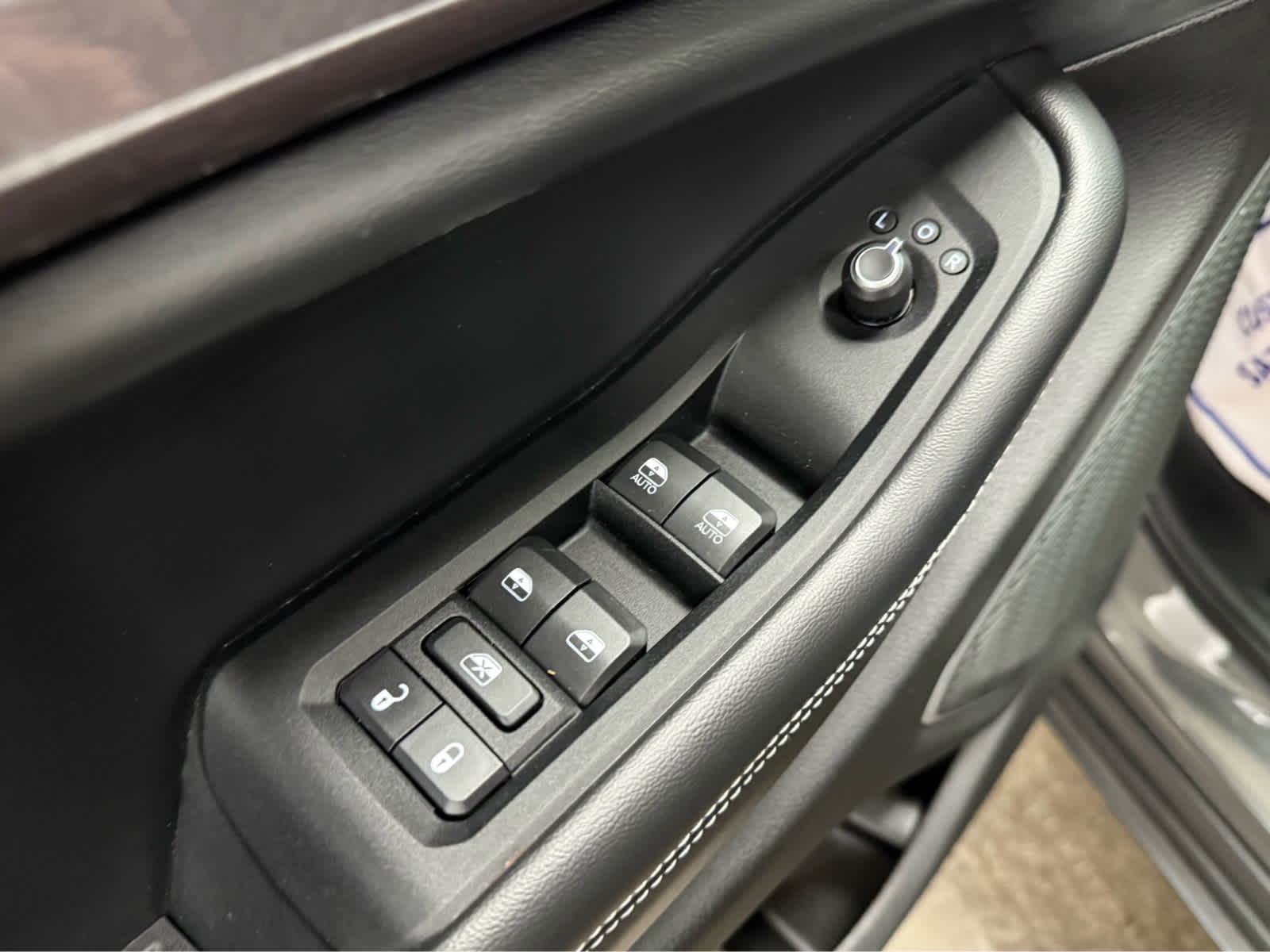 2022 Jeep Grand Cherokee L Laredo