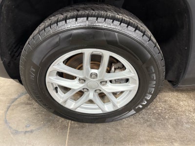 2022 Jeep Grand Cherokee L Laredo