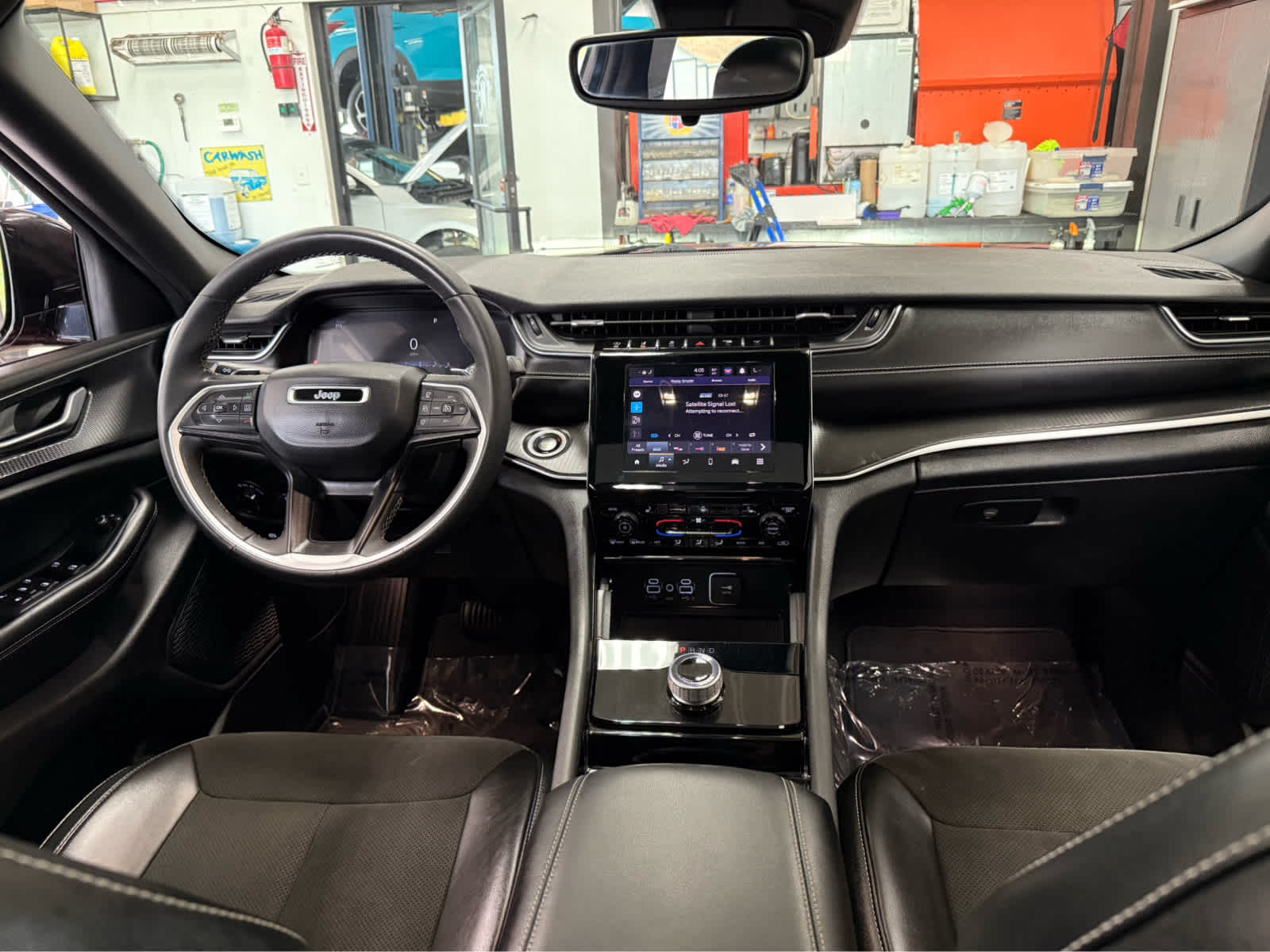 2023 Jeep Grand Cherokee L Altitude