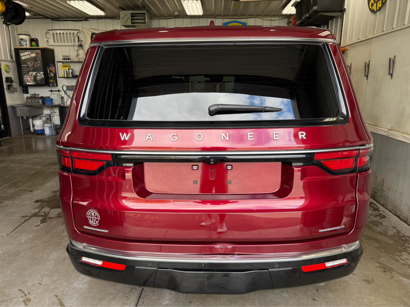 2022 Jeep Wagoneer Series III