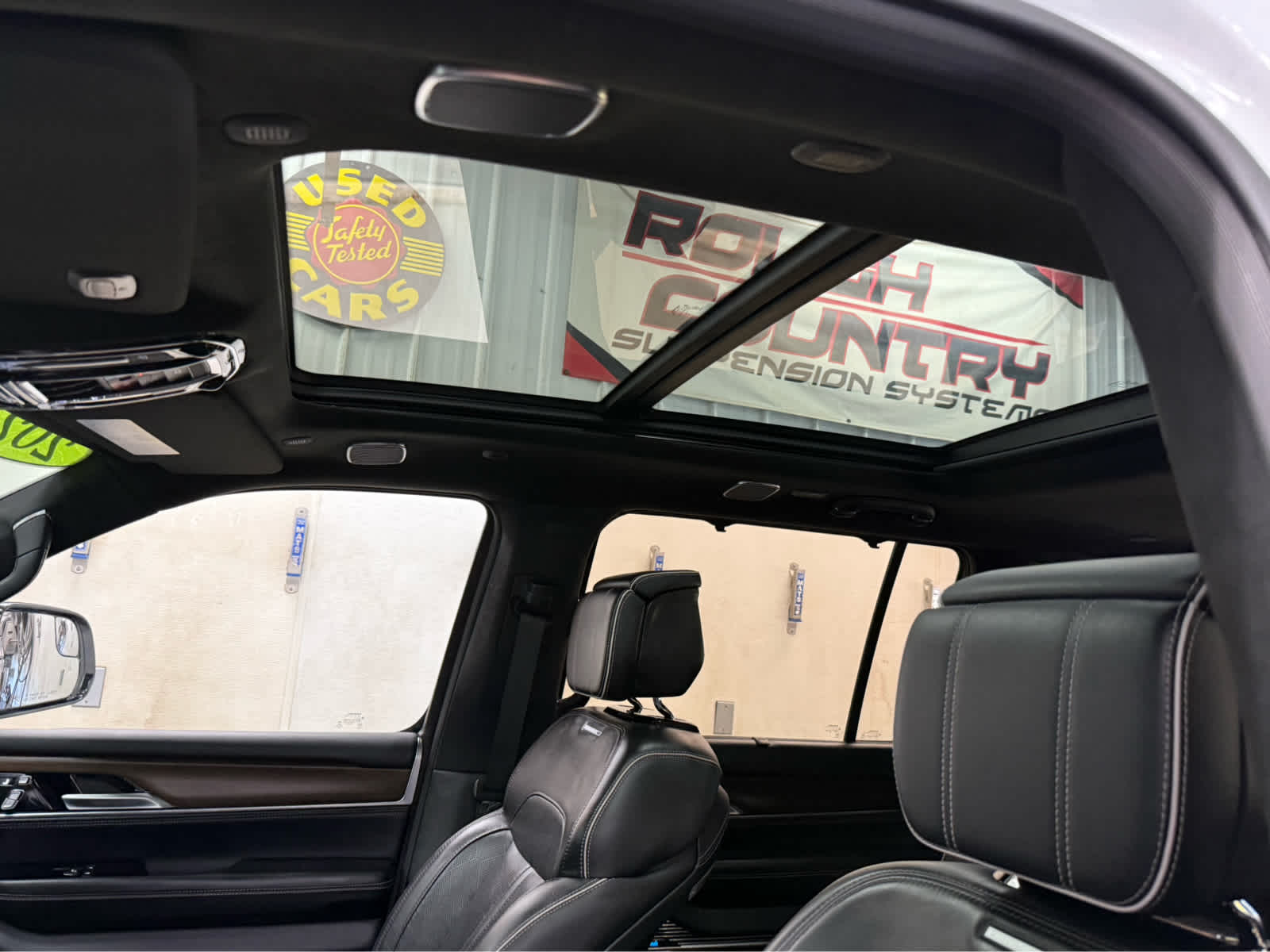 2023 Jeep Grand Wagoneer Series II