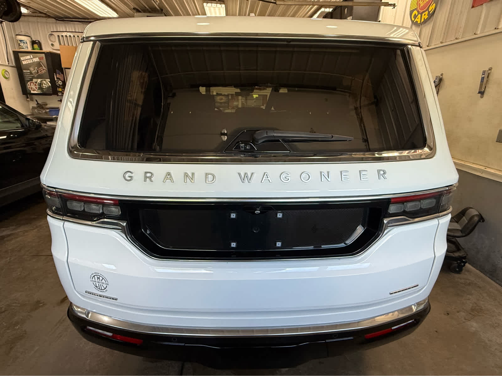2023 Jeep Grand Wagoneer Series II