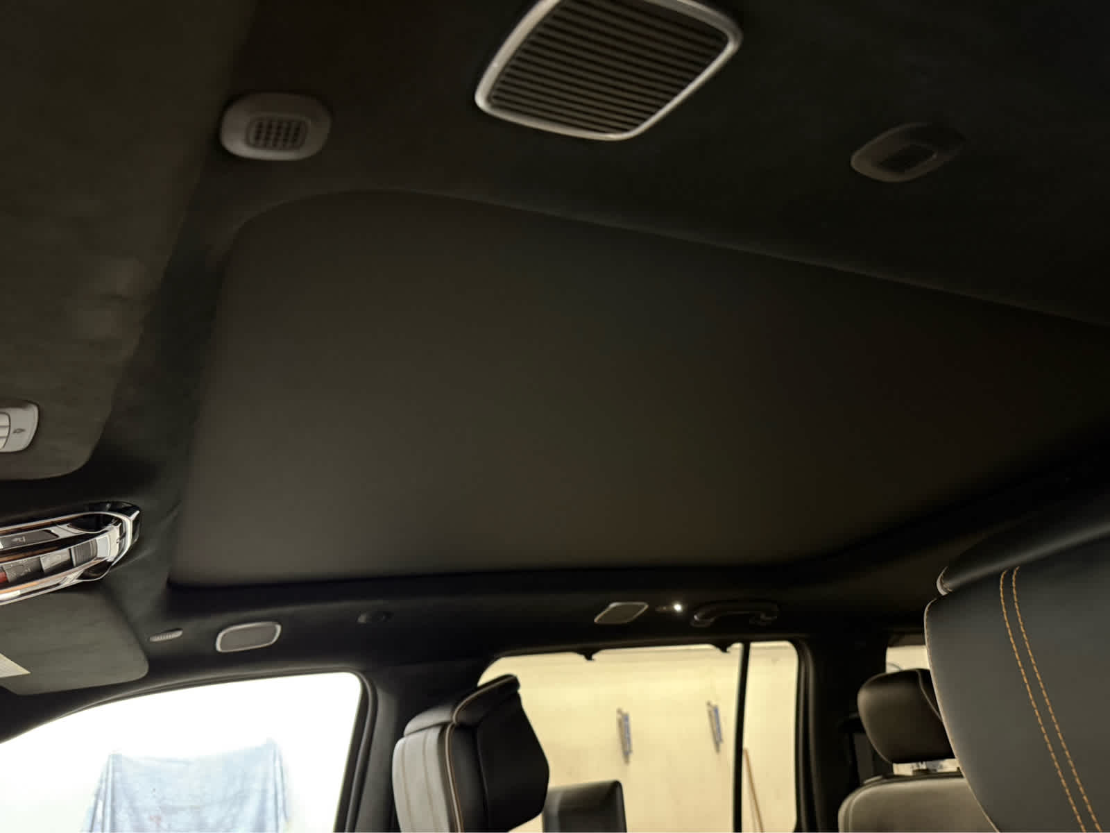 2022 Jeep Grand Wagoneer Series III