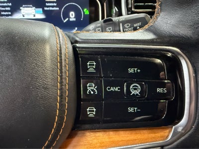 2022 Jeep Grand Wagoneer Series III