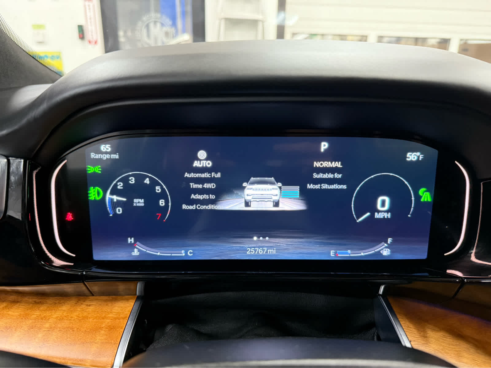 2022 Jeep Grand Wagoneer Series III