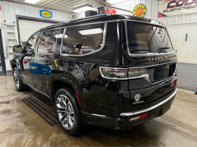 2022 Jeep Grand Wagoneer Series III