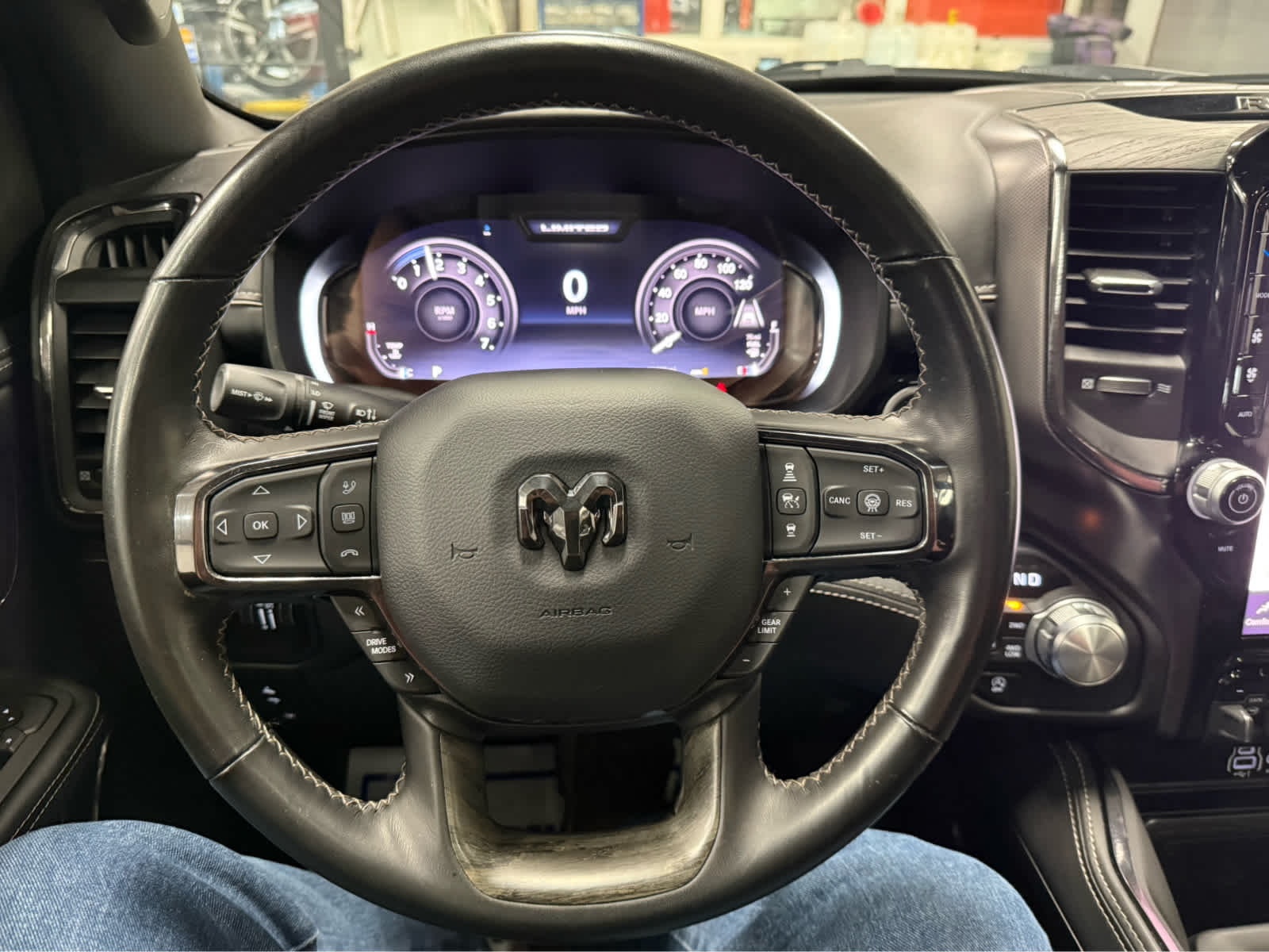 2025 RAM 1500 Limited