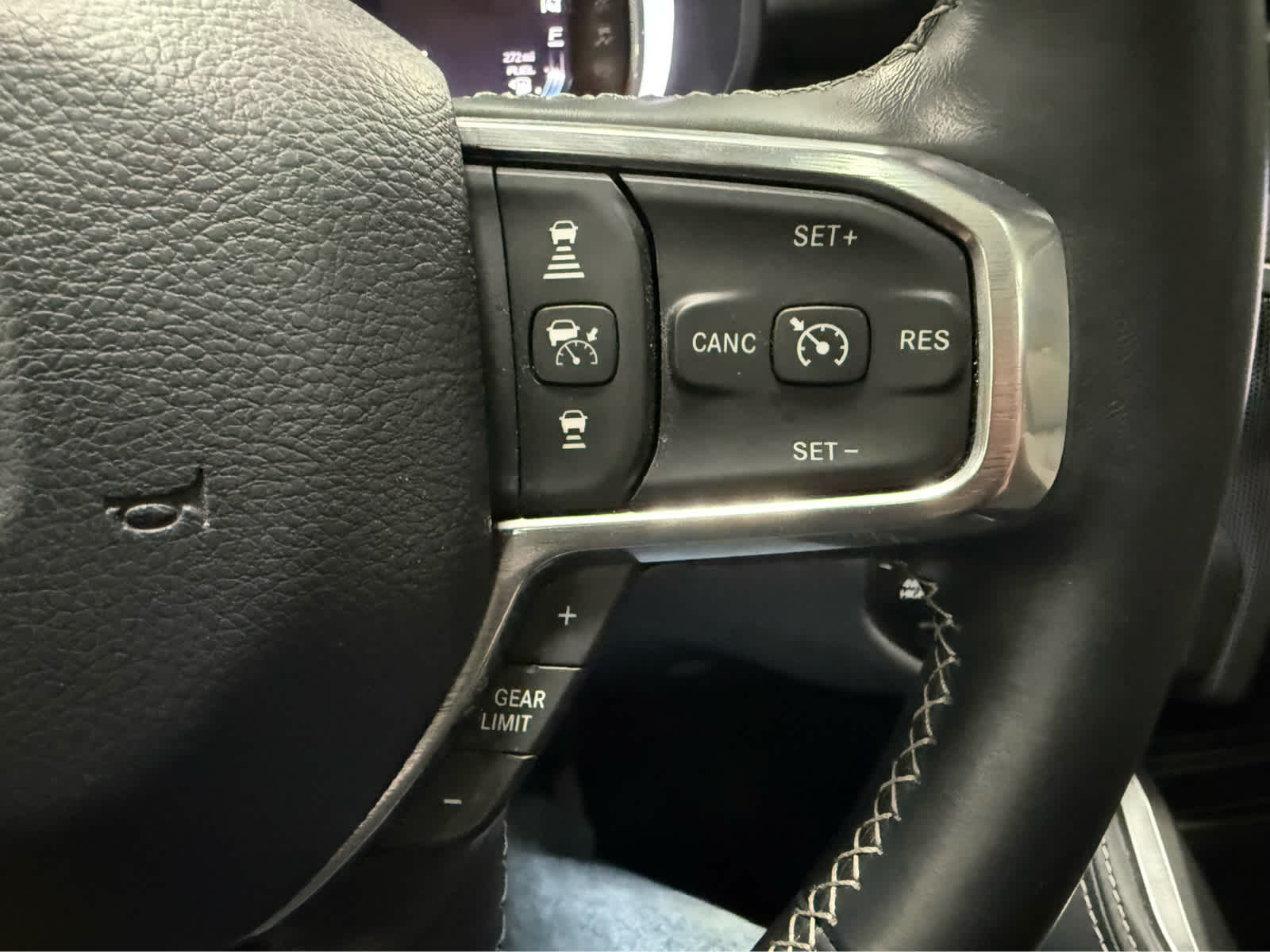 2023 RAM 1500 Limited