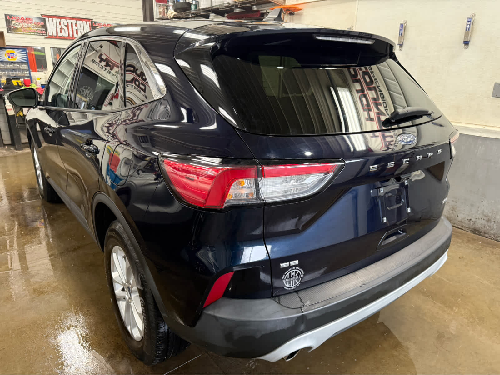 2021 Ford Escape SE