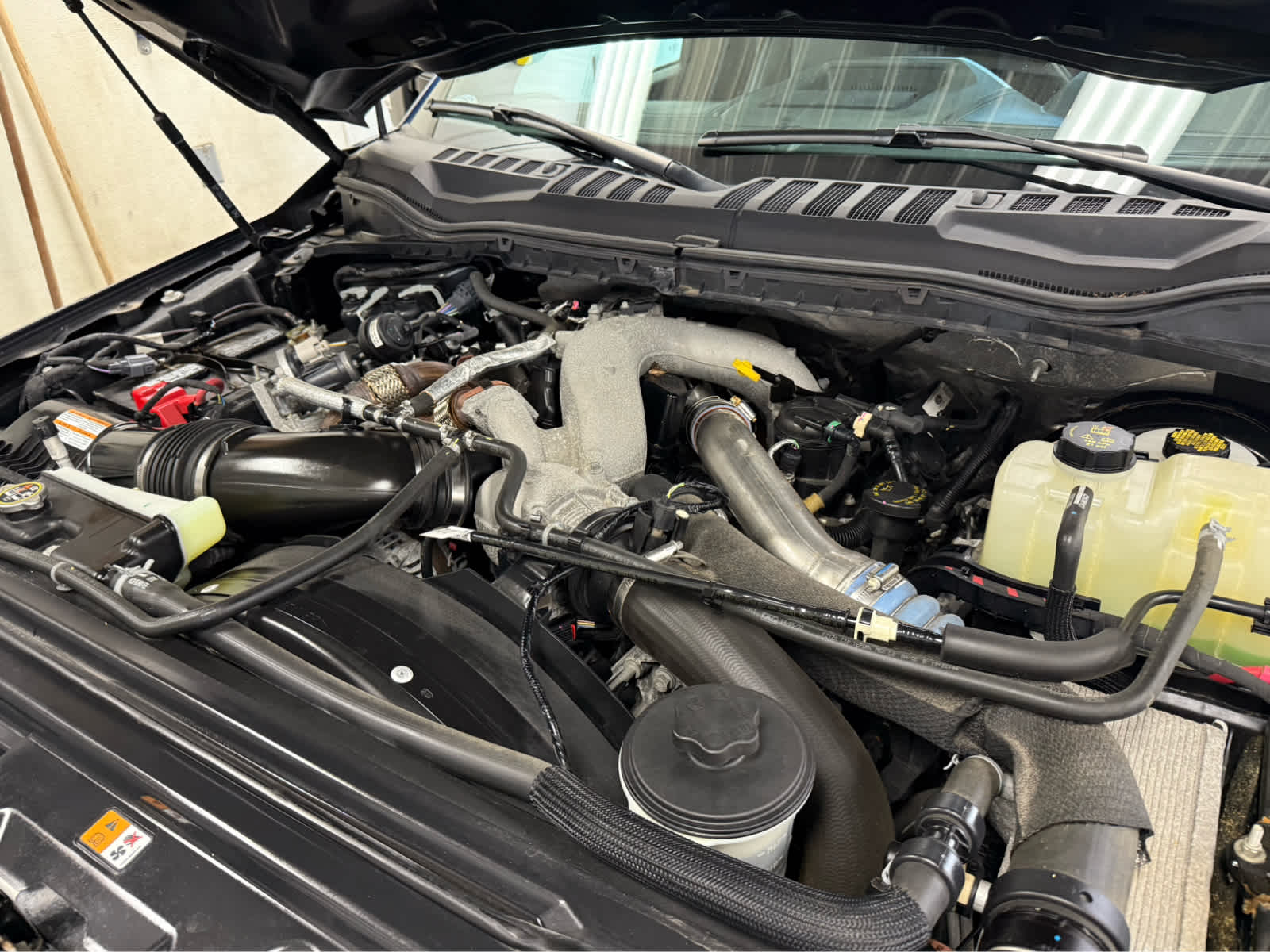 2022 Ford Super Duty F-250 Pickup LARIAT