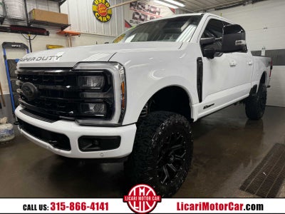 2024 Ford Super Duty F-250 Pickup LARIAT