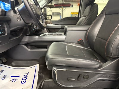 2024 Ford Super Duty F-250 Pickup LARIAT