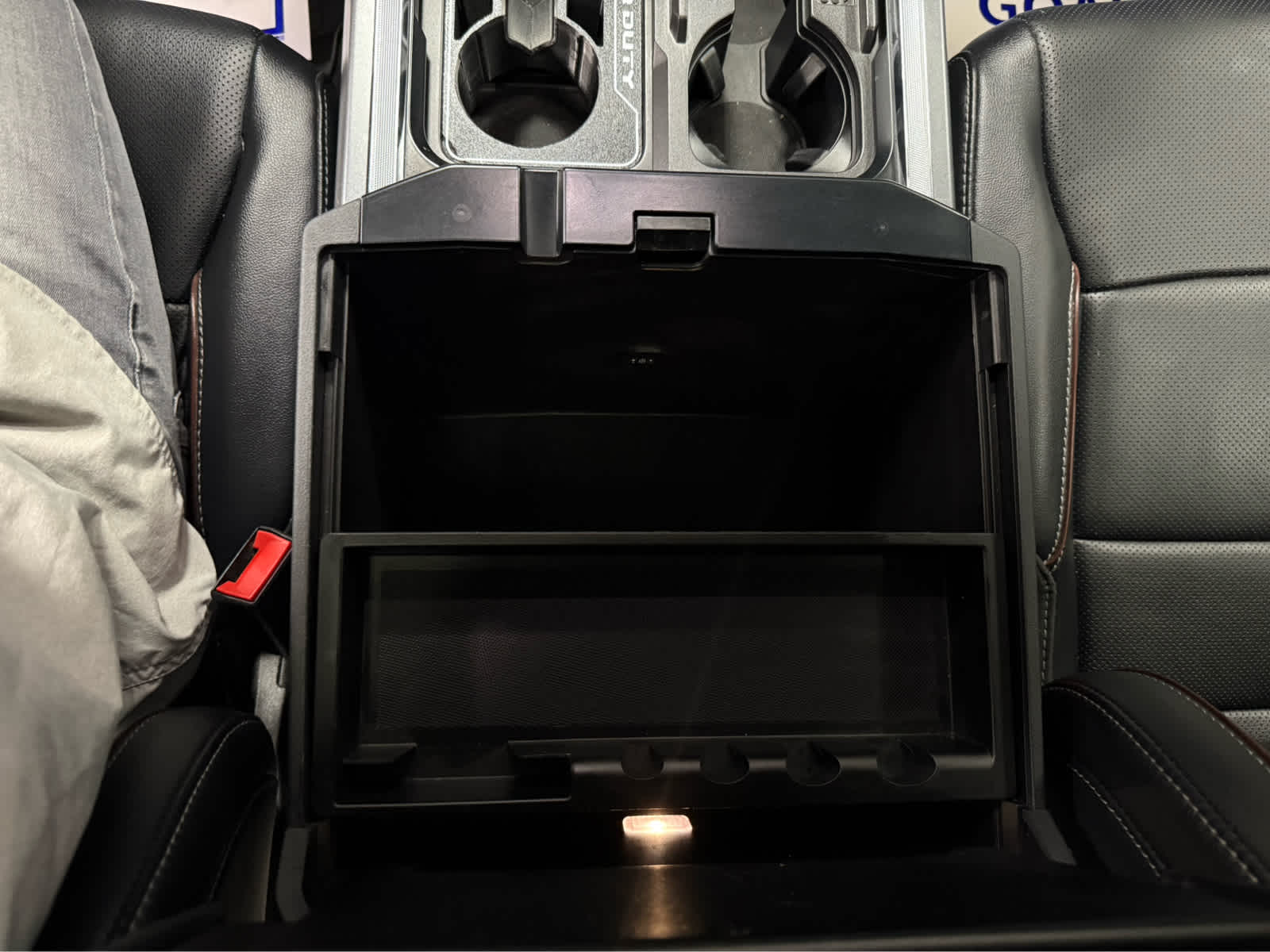 2024 Ford Super Duty F-250 Pickup LARIAT