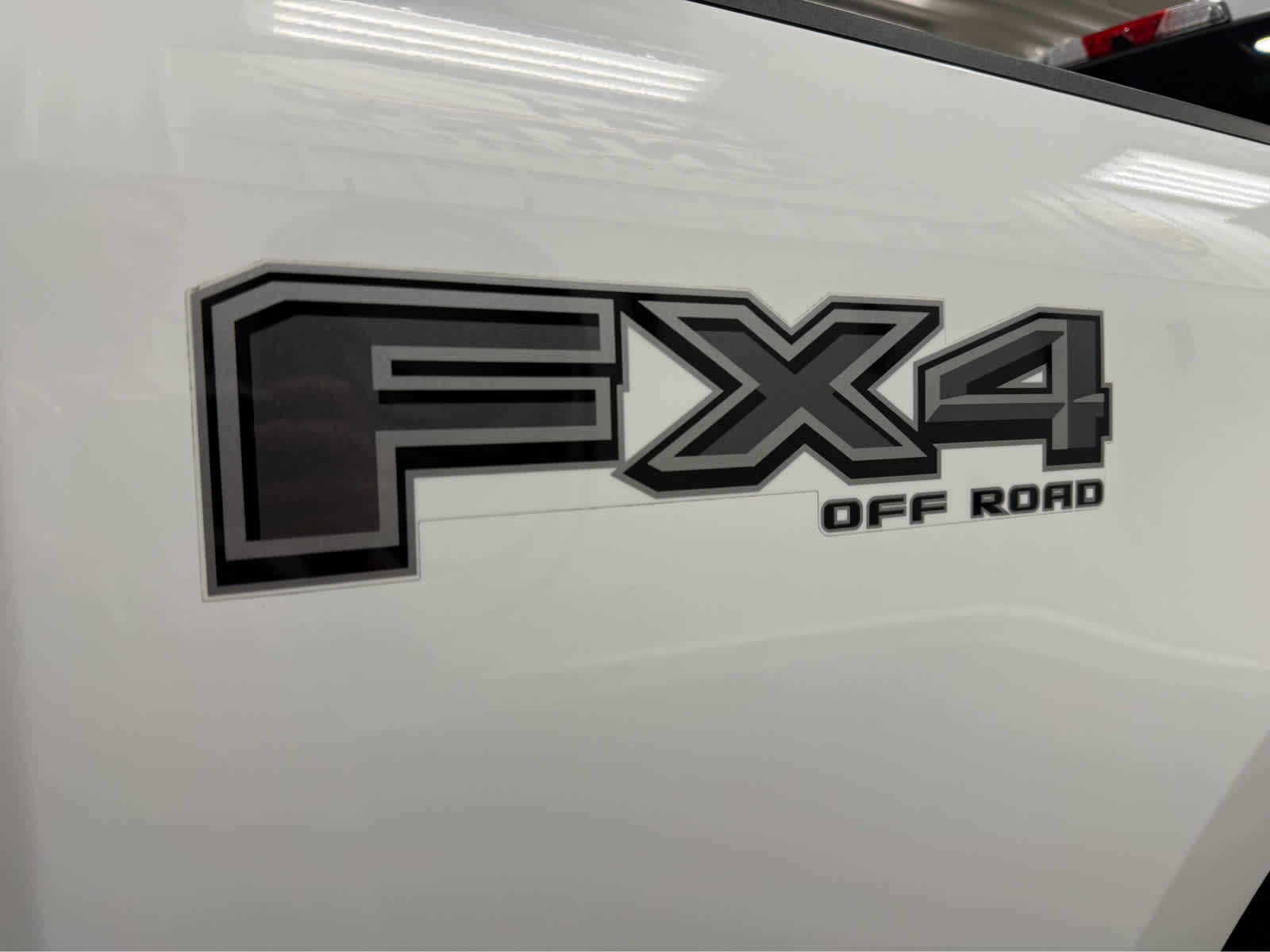 2024 Ford Super Duty F-250 Pickup LARIAT