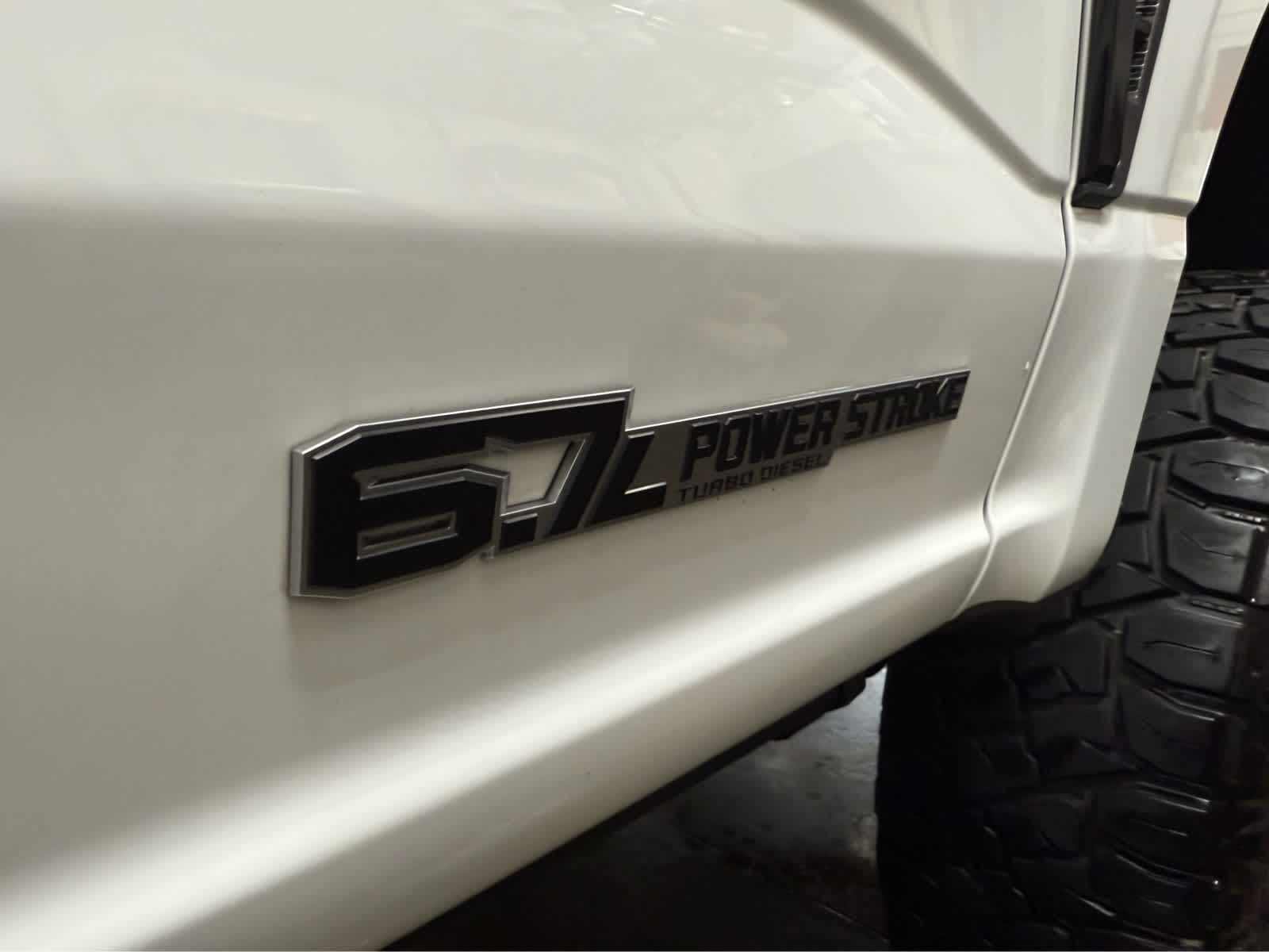 2024 Ford Super Duty F-250 Pickup LARIAT