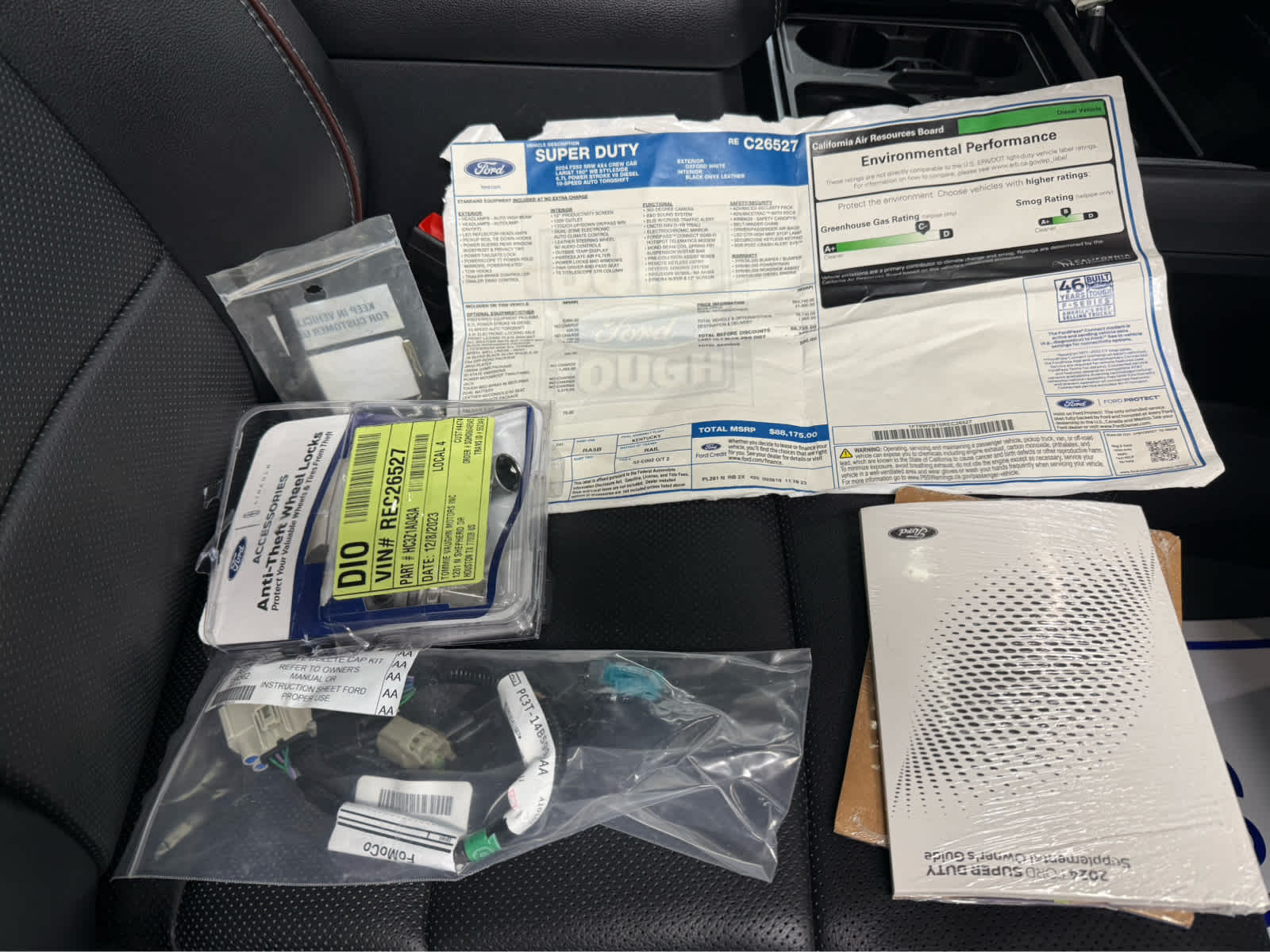 2024 Ford Super Duty F-250 Pickup LARIAT