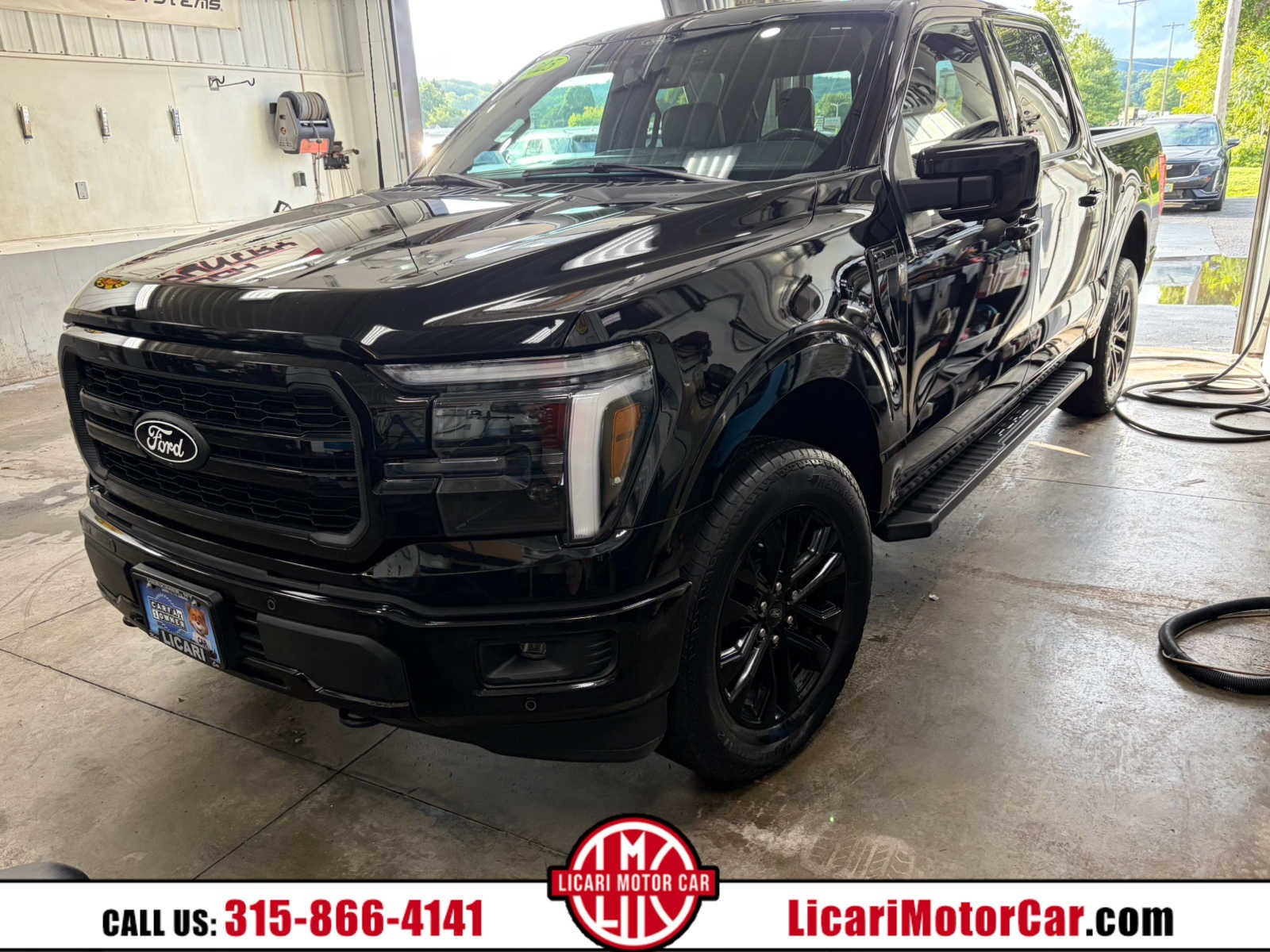 2025 Ford F-150 LARIAT