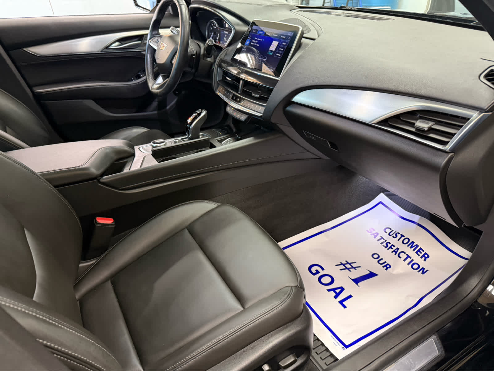 2024 Cadillac CT5 Luxury