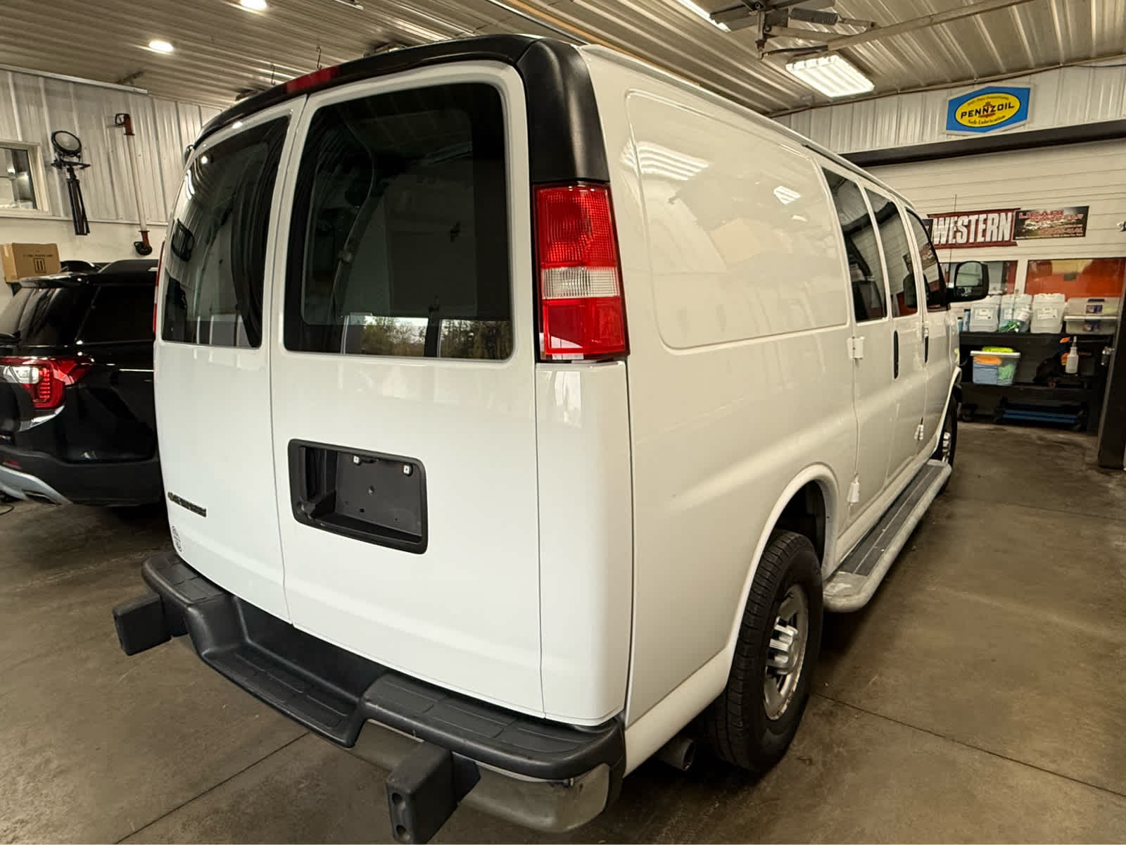 2021 Chevrolet Express Cargo Van Base