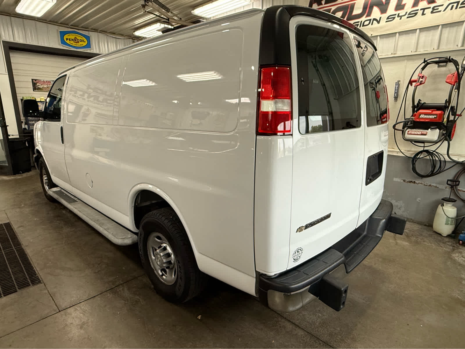2021 Chevrolet Express Cargo Van Base