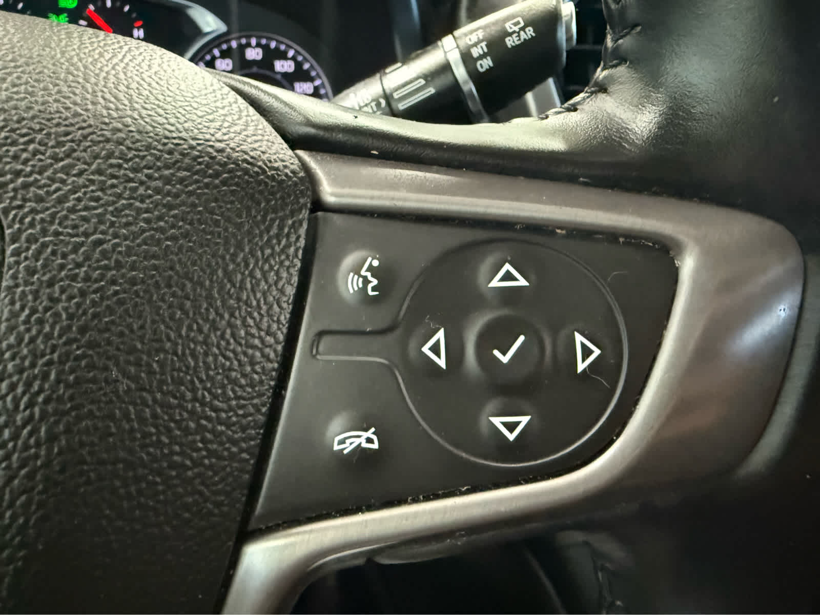 2021 GMC Acadia AT4