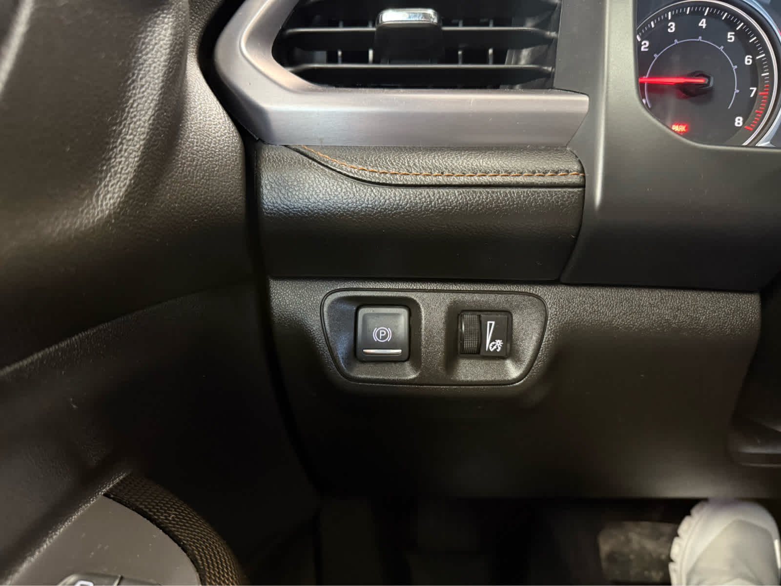 2021 GMC Acadia AT4