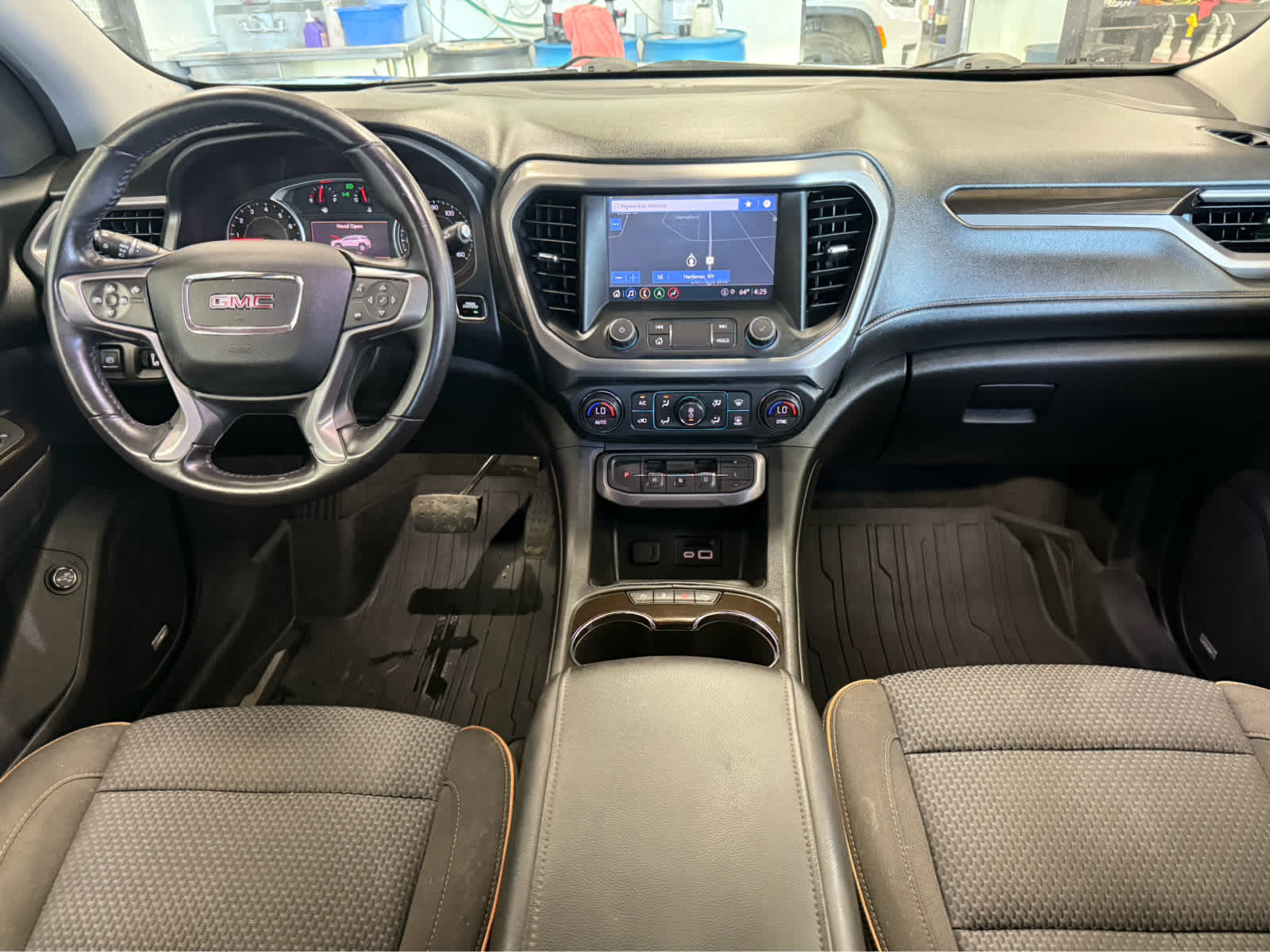 2021 GMC Acadia AT4