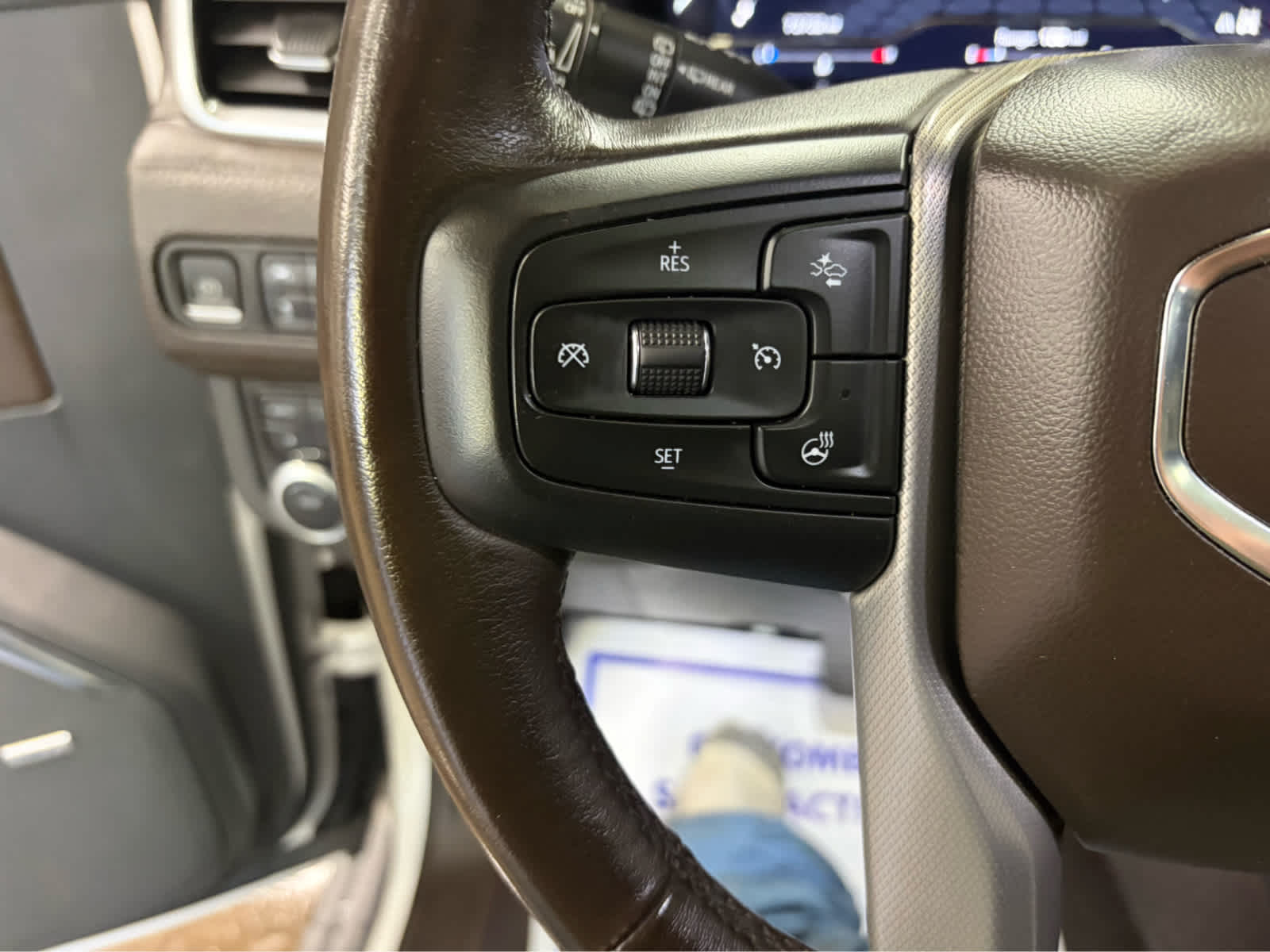 2022 GMC Yukon Denali Denali