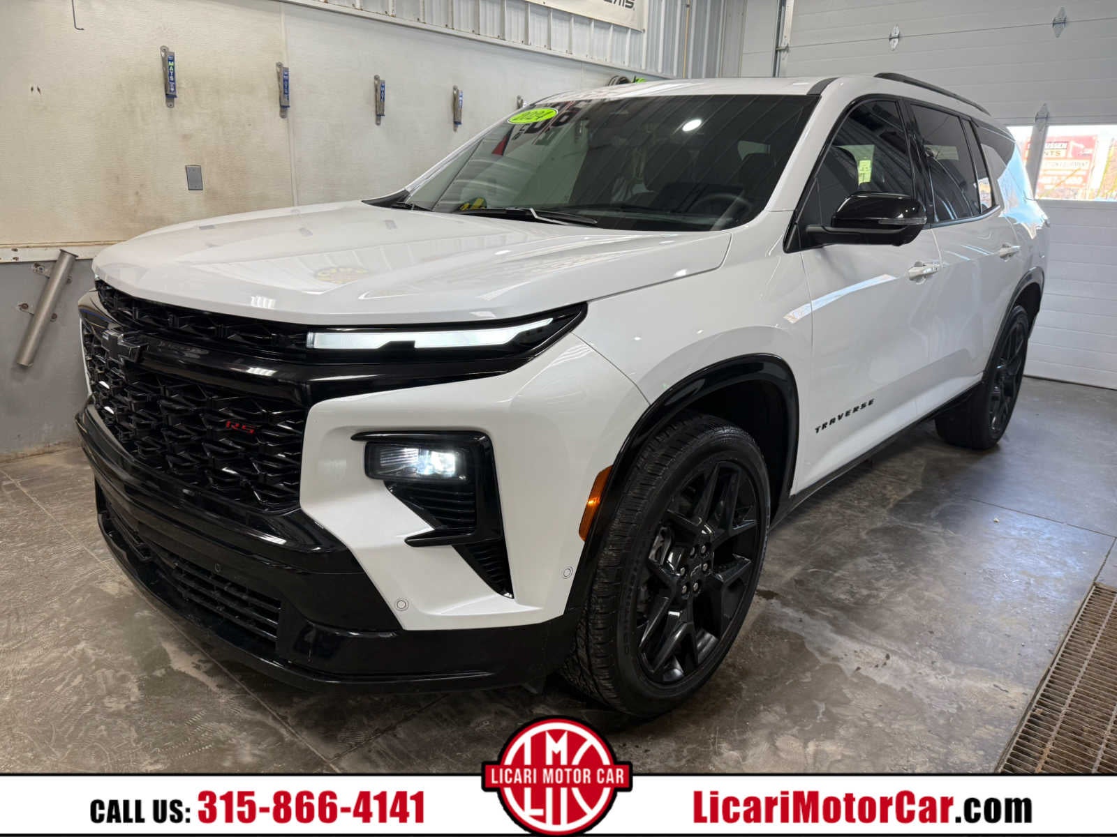 2024 Chevrolet Traverse AWD RS