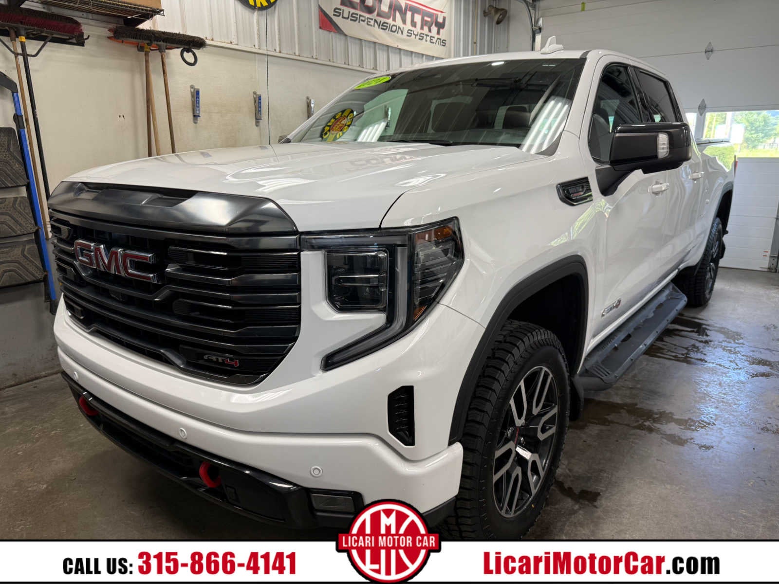 2024 GMC Sierra 1500 AT4