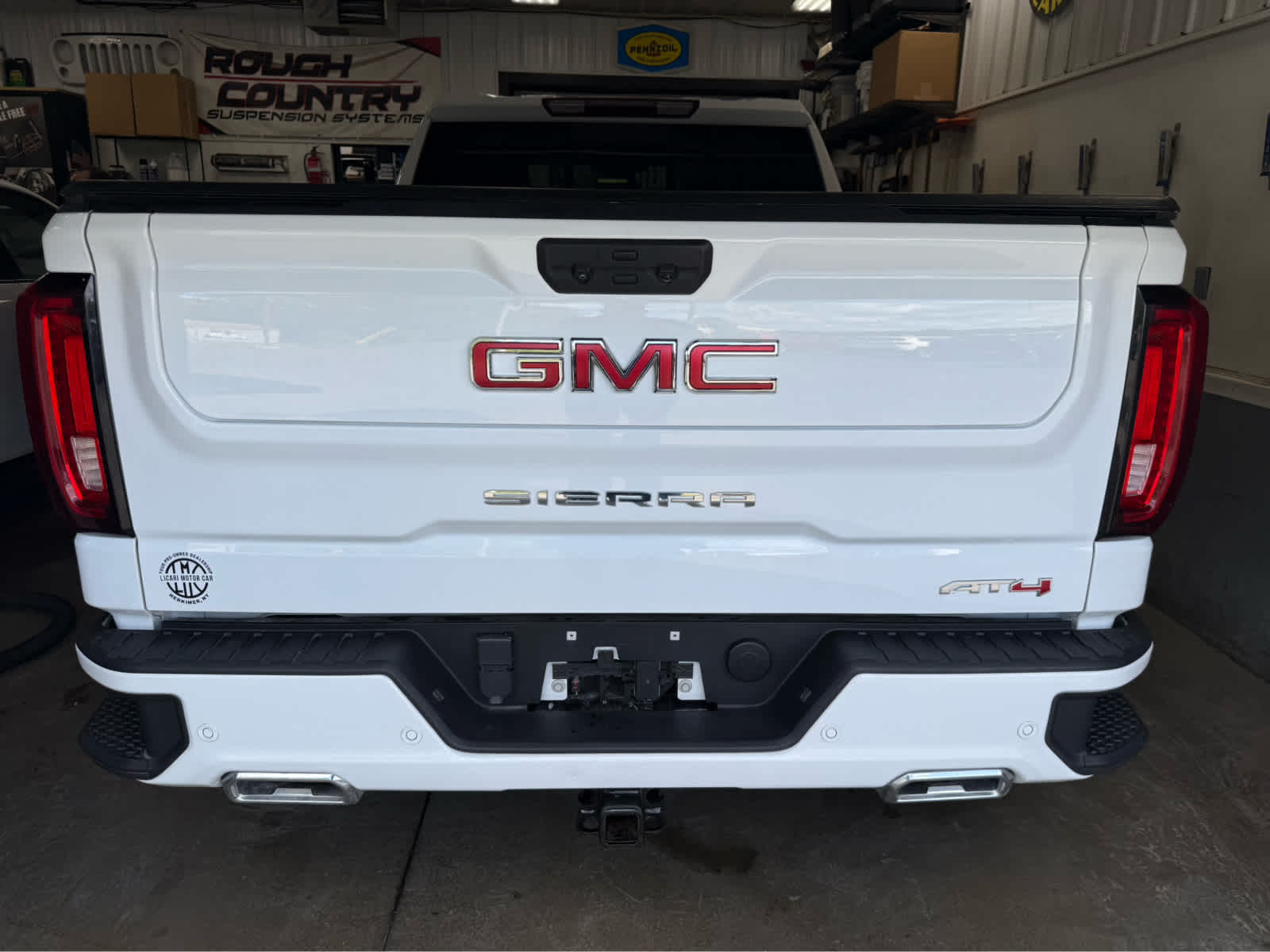 2024 GMC Sierra 1500 AT4