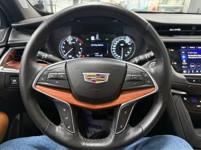 2024 Cadillac XT5 AWD Premium Luxury