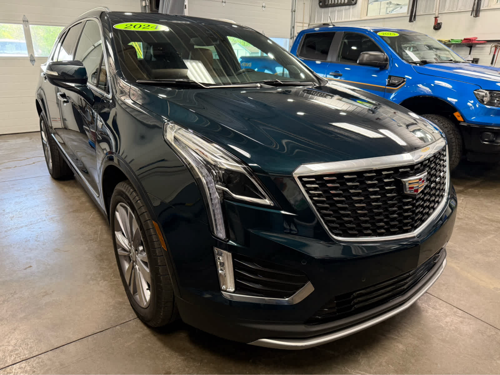 2024 Cadillac XT5 AWD Premium Luxury