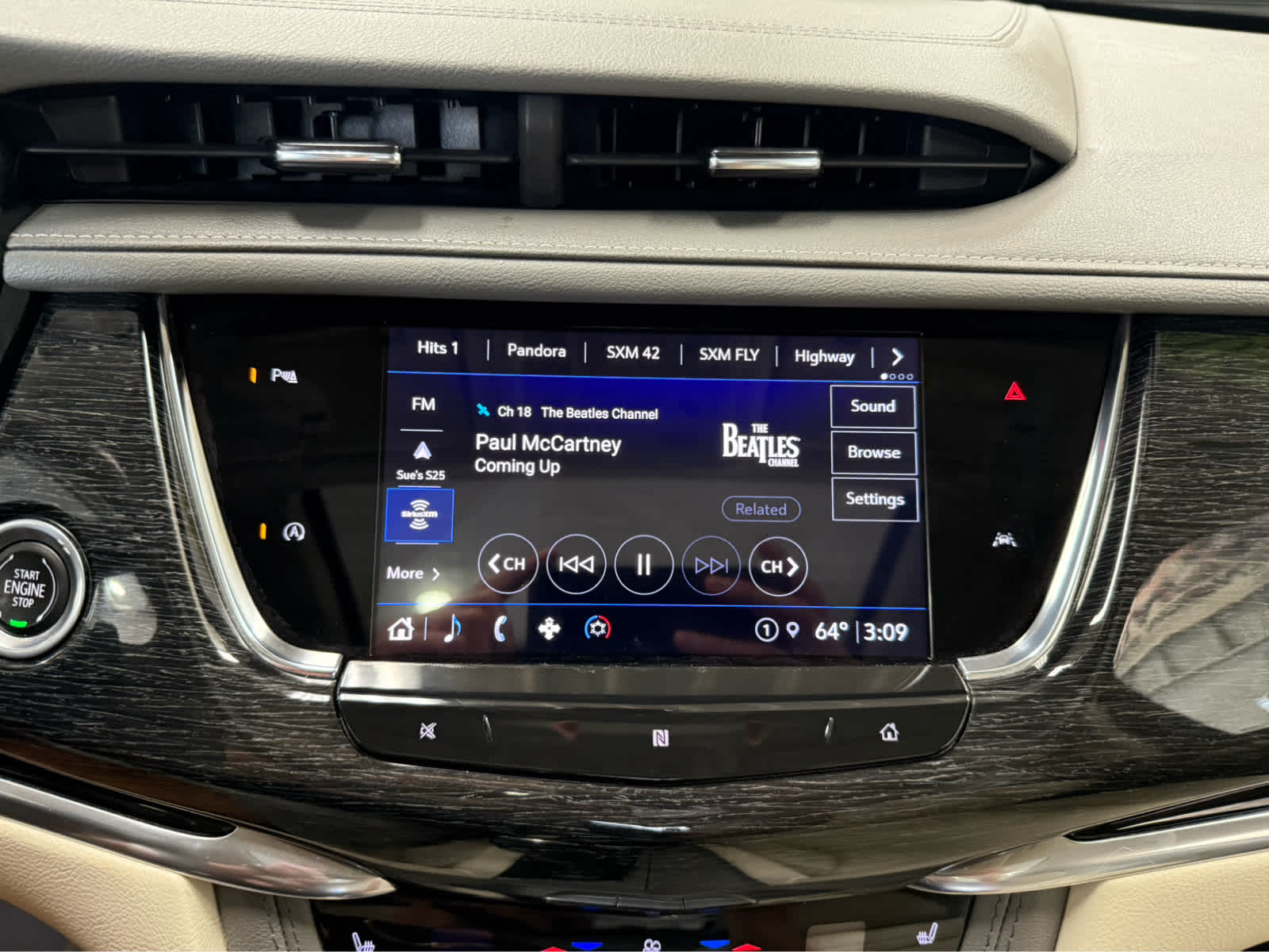 2021 Cadillac XT6 Premium Luxury