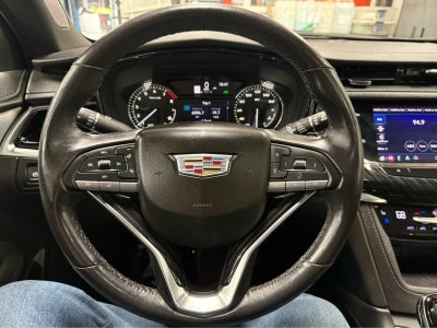 2022 Cadillac XT6 Premium Luxury