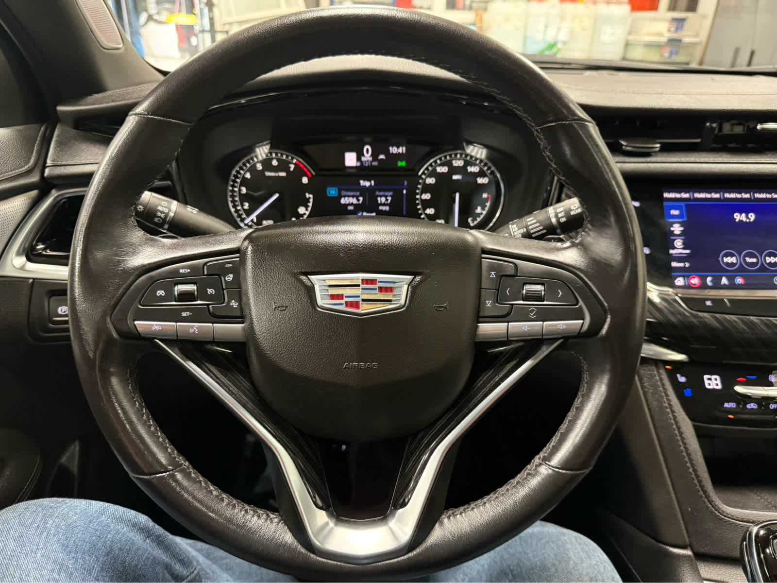 2022 Cadillac XT6 Premium Luxury
