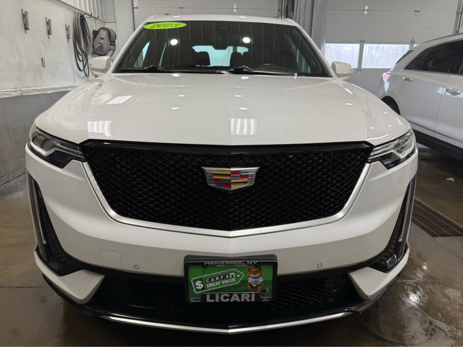 2023 Cadillac XT6 AWD Sport