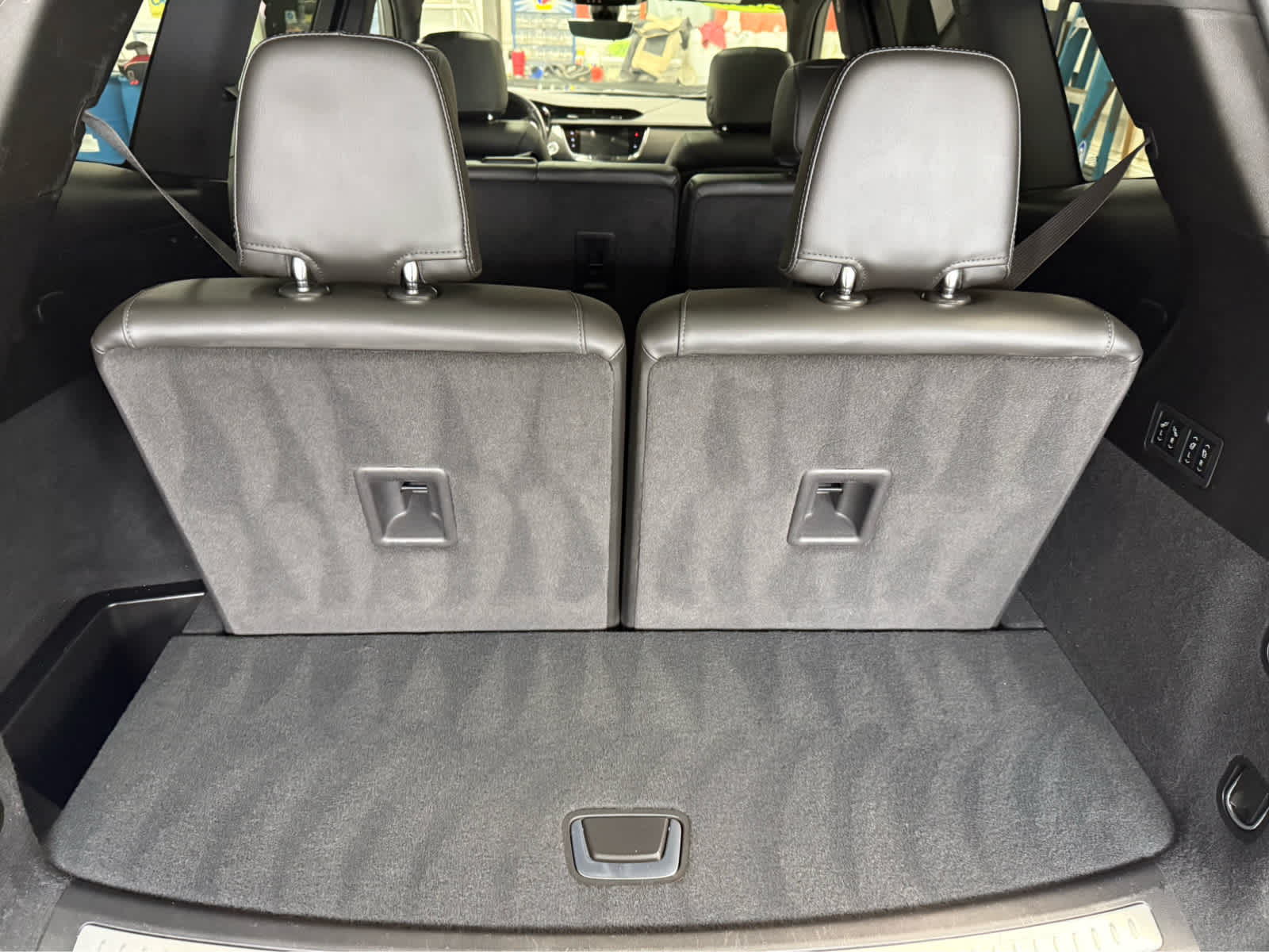 2023 Cadillac XT6 AWD Sport