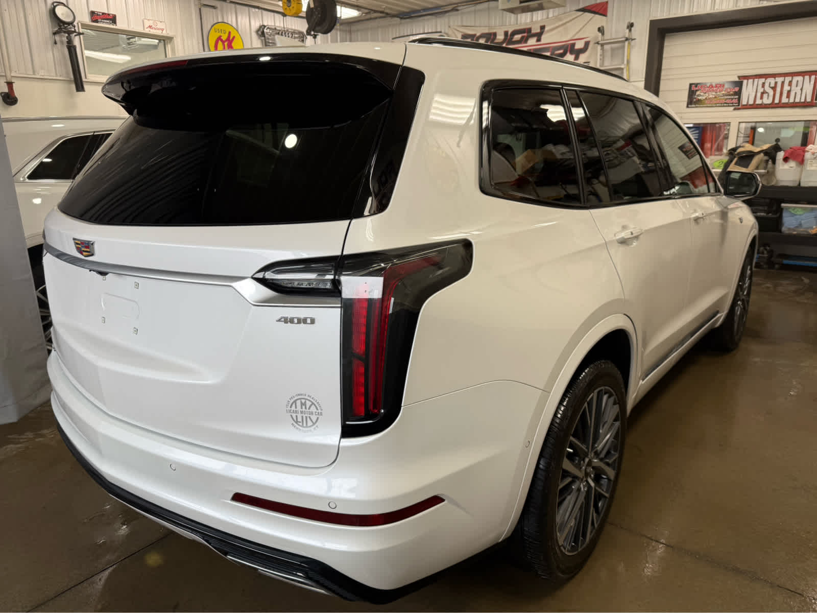 2023 Cadillac XT6 AWD Sport