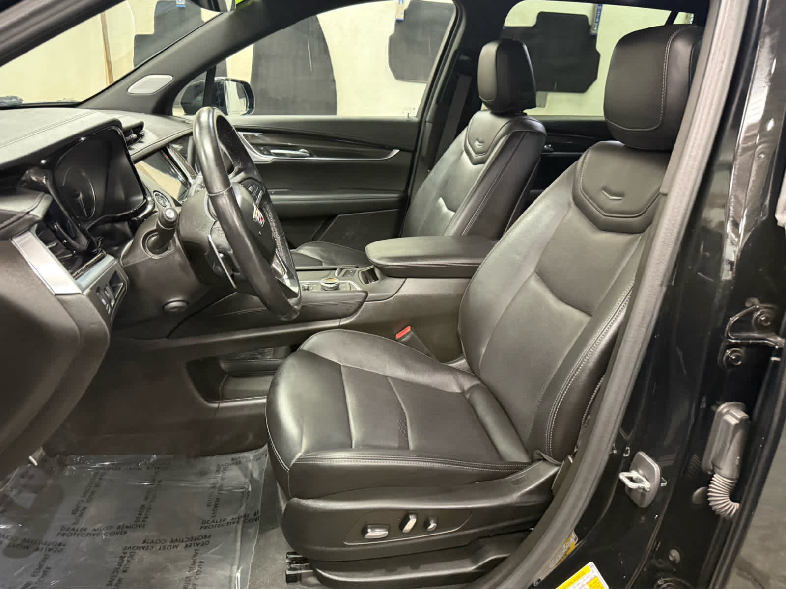 2023 Cadillac XT6 AWD Sport