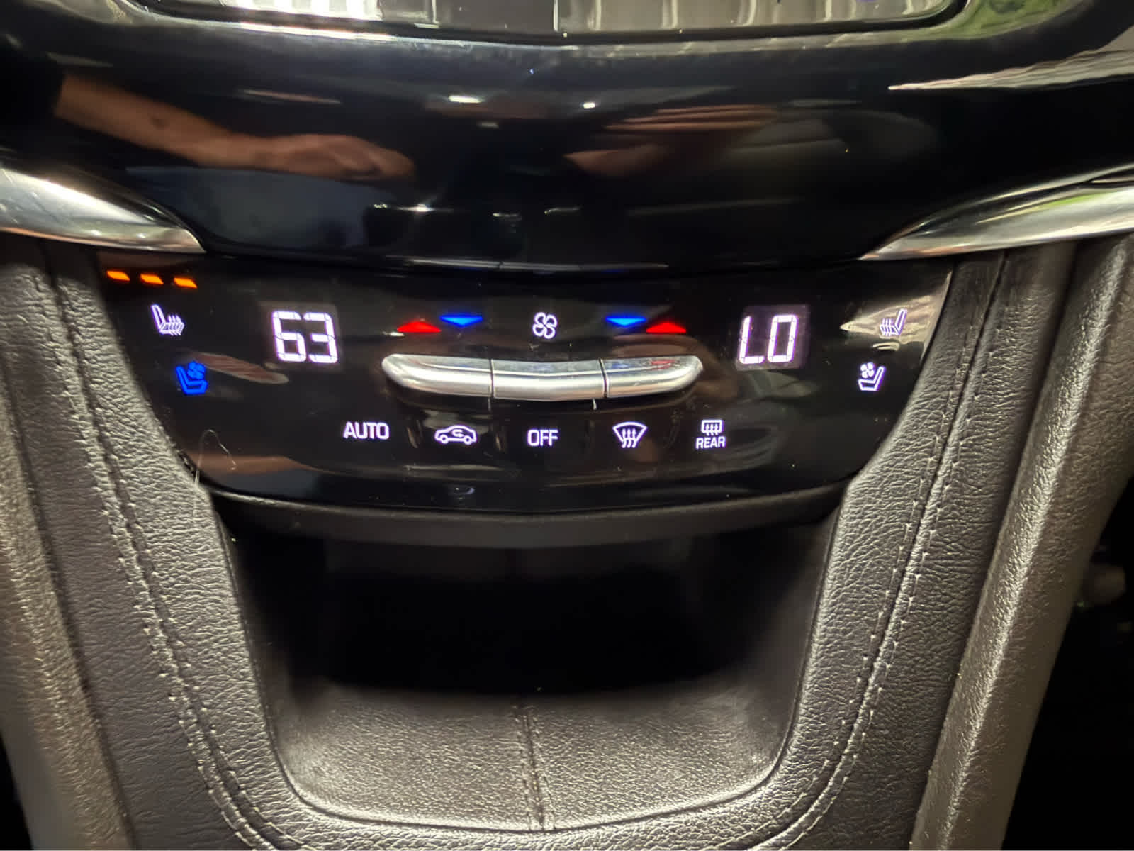 2023 Cadillac XT6 AWD Sport