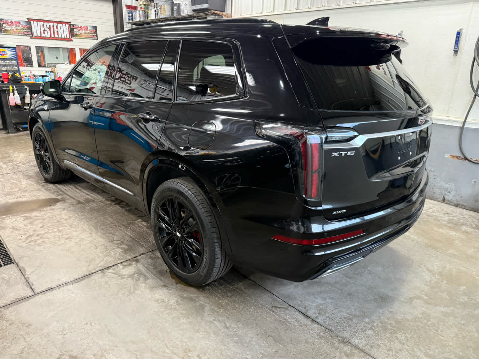 2023 Cadillac XT6 AWD Sport