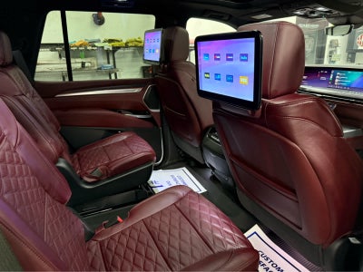 2026 Cadillac Escalade 4WD Luxury