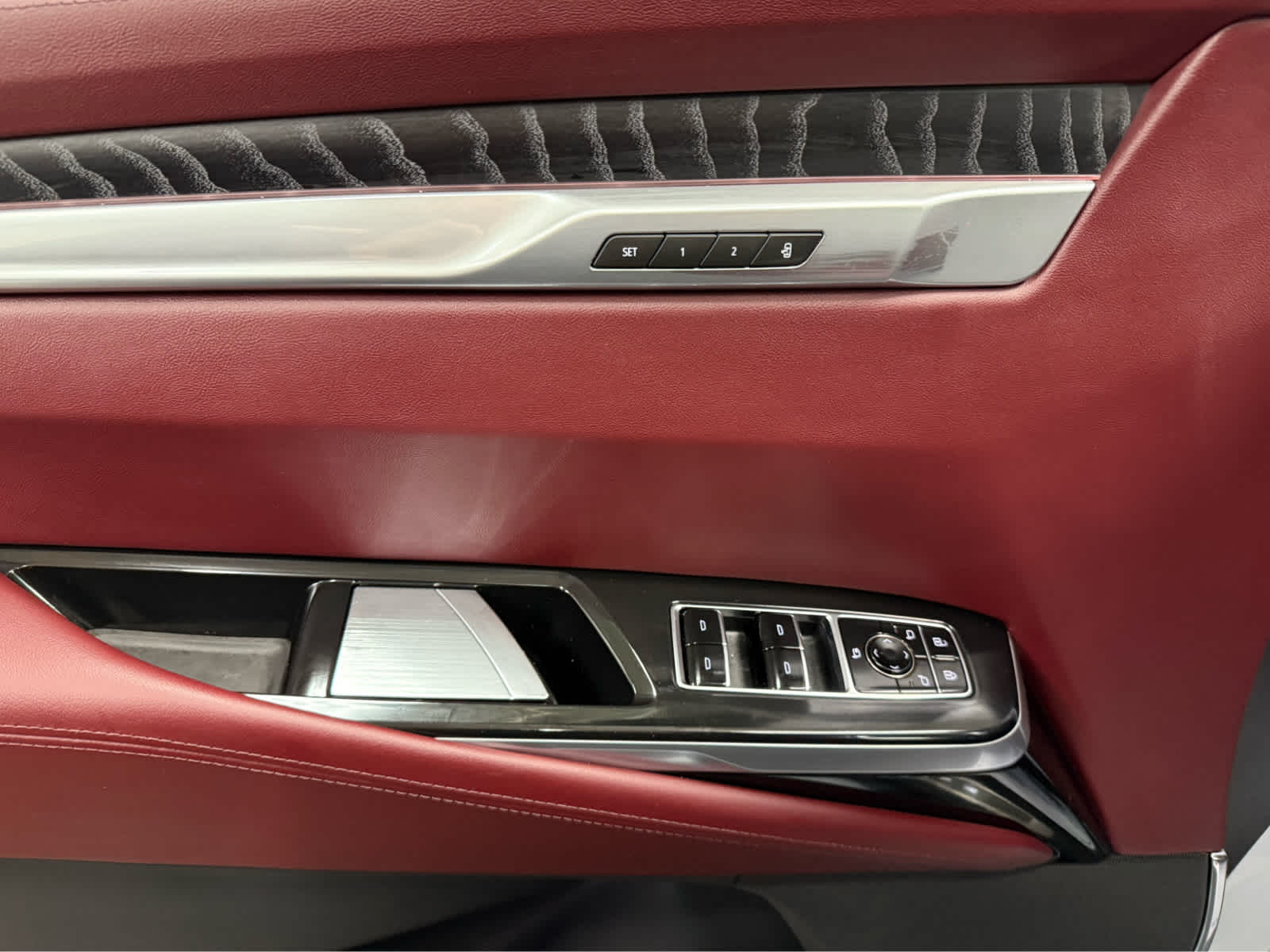 2026 Cadillac Escalade 4WD Luxury