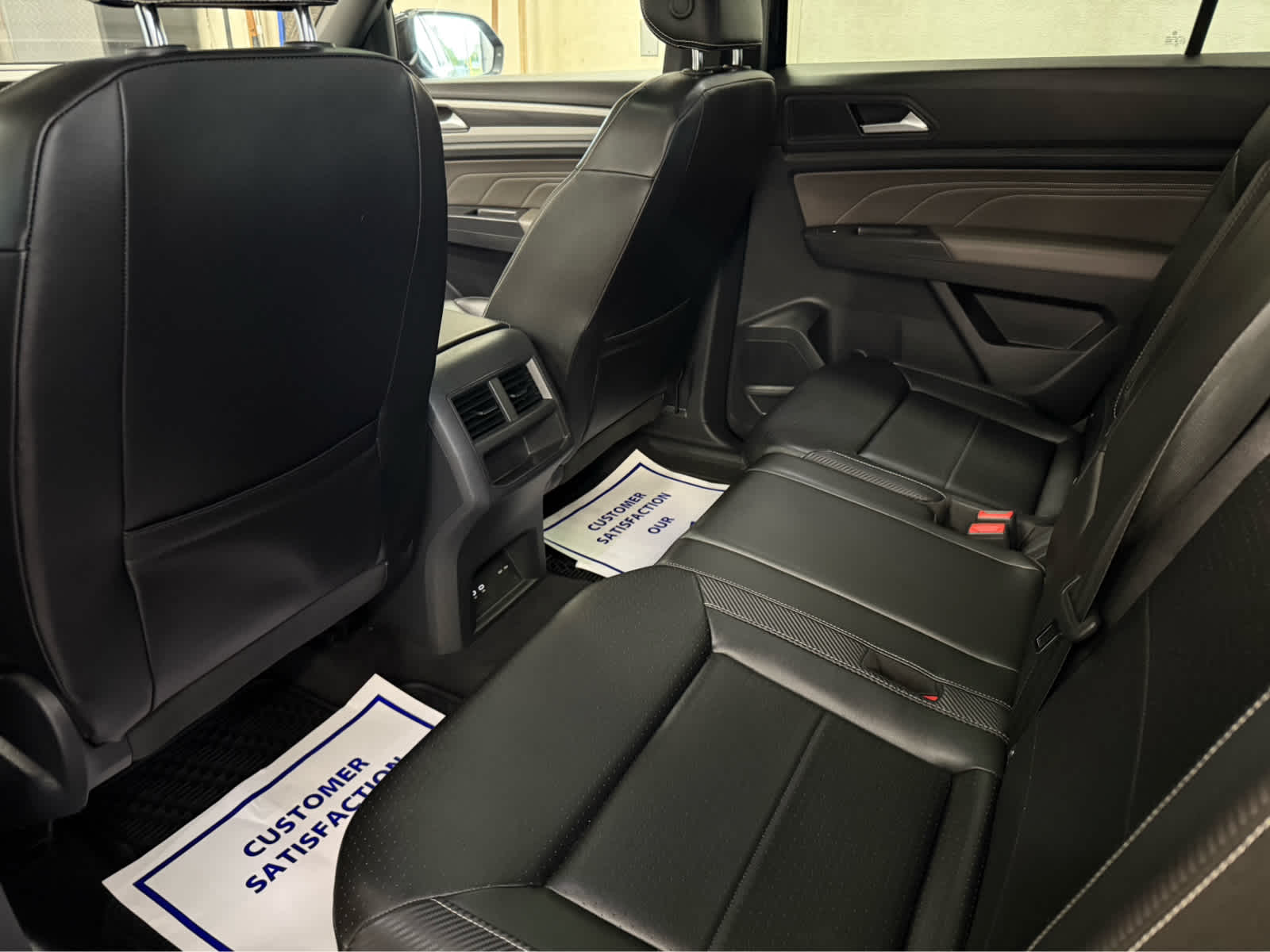2021 Volkswagen Atlas Cross Sport 3.6L V6 SE w/Technology R-Line