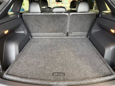 2021 Volkswagen Atlas Cross Sport 3.6L V6 SE w/Technology R-Line