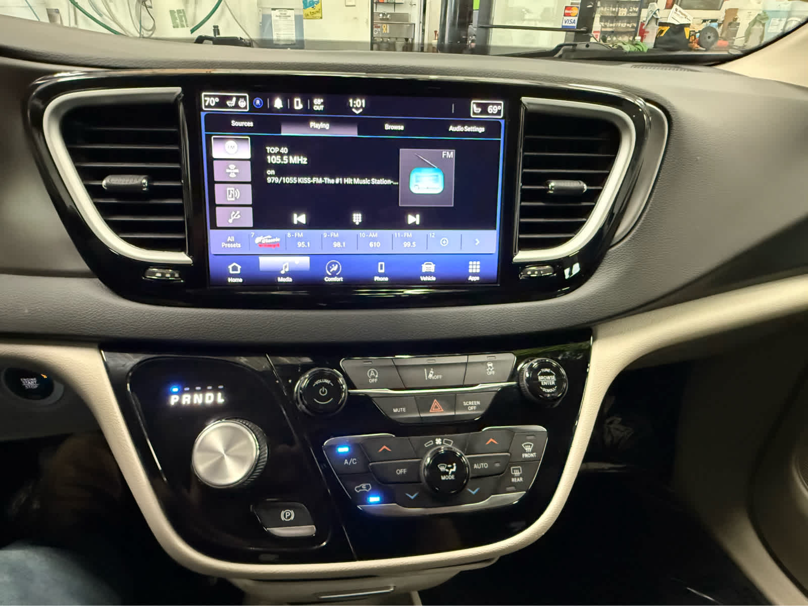 2022 Chrysler Pacifica Touring L