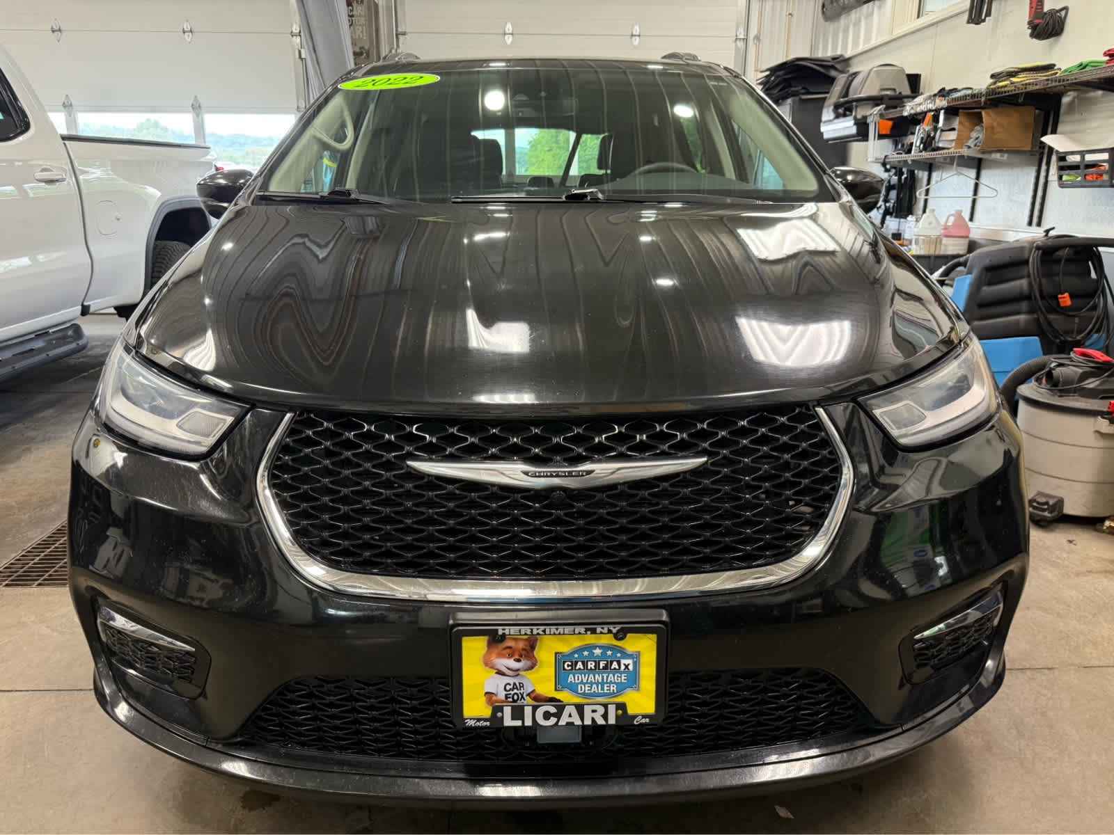 2022 Chrysler Pacifica Touring L
